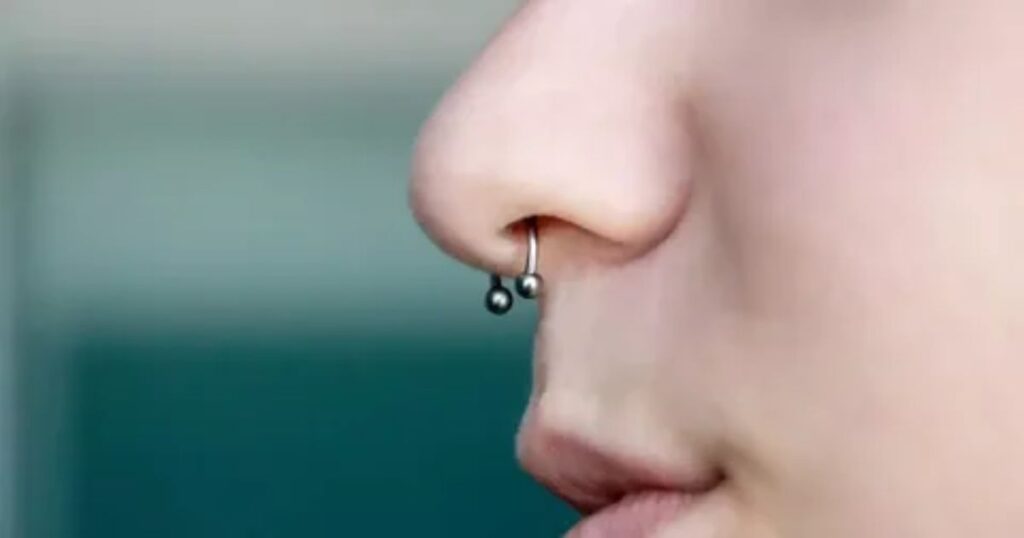 diverse-styles-finding-the-perfect-nose-piercing-look